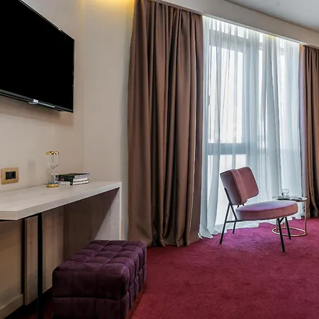 فندق مبيت وإفطار Priska Med Luxury 4*