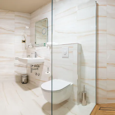 Priska Med Luxury فندق مبيت وإفطار 4*