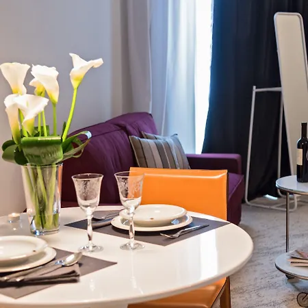 Priska Med Luxury Split