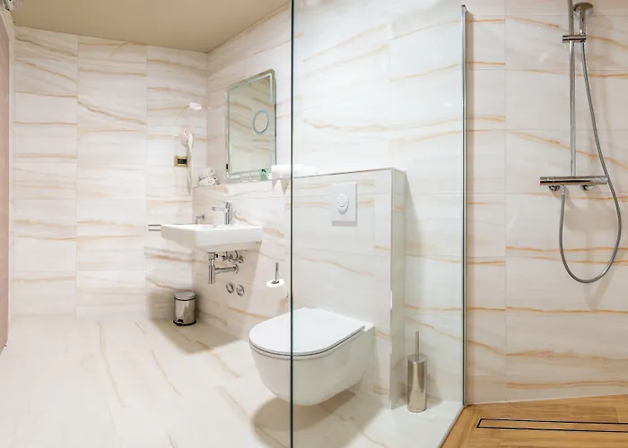 Priska Med Luxury Panzió 4*