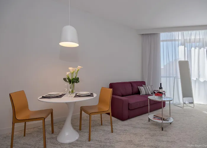 Couette-café Priska Med Luxury Split