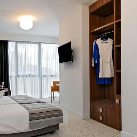 ベッド・アンド・ブレックファスト Priska Med Luxury 4*