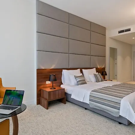 Priska Med Luxury Bed & Breakfast 4*