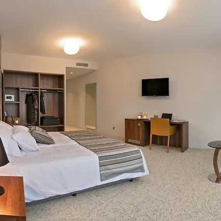 Priska Med Luxury Frühstückspension 4*